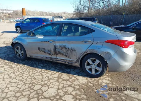 2012 Hyundai Elantra Gls (Ulsan Plant) from USA, damaged, VIN KMHDH4AE6CU187765